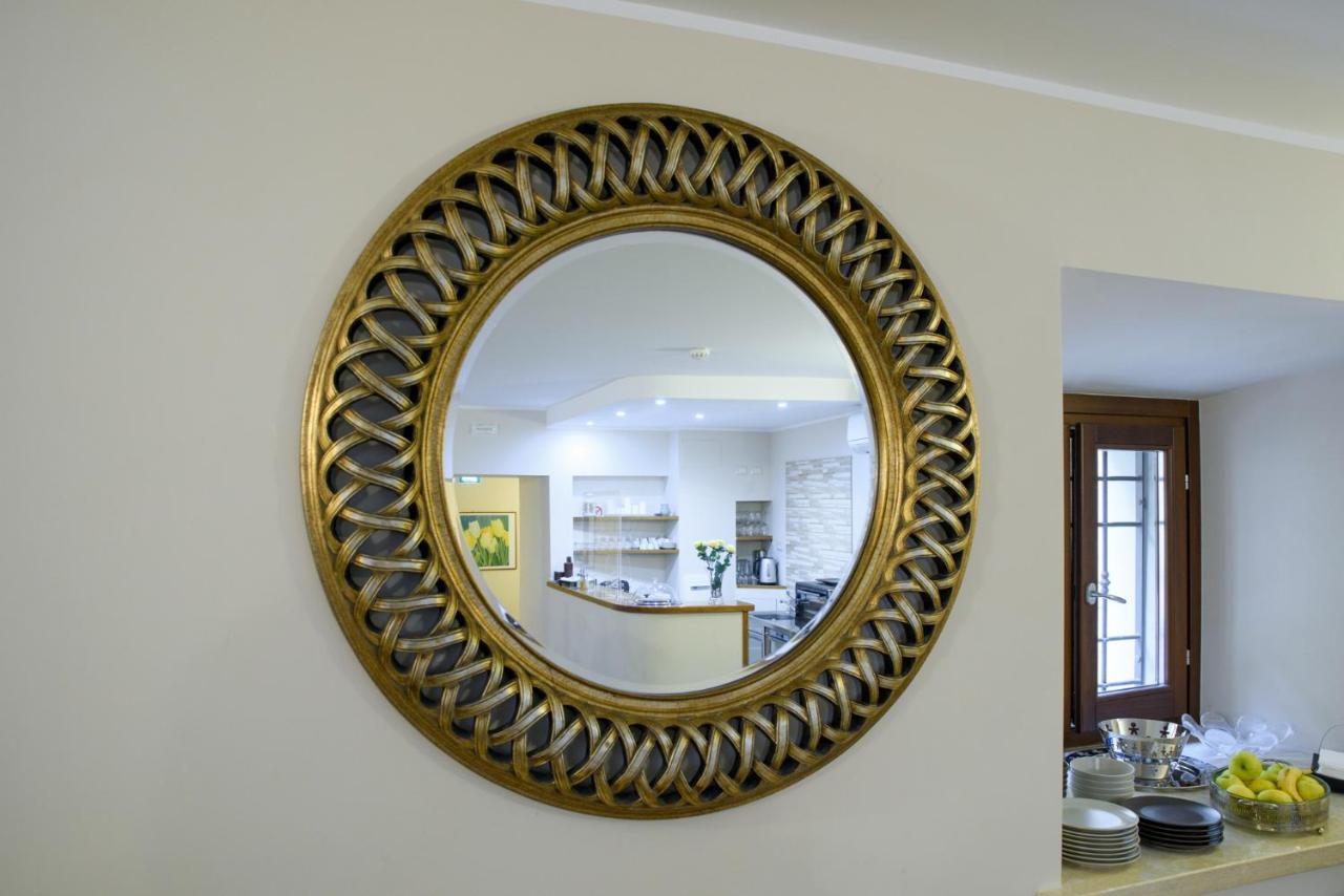 Flora Hotel Todi Dış mekan fotoğraf