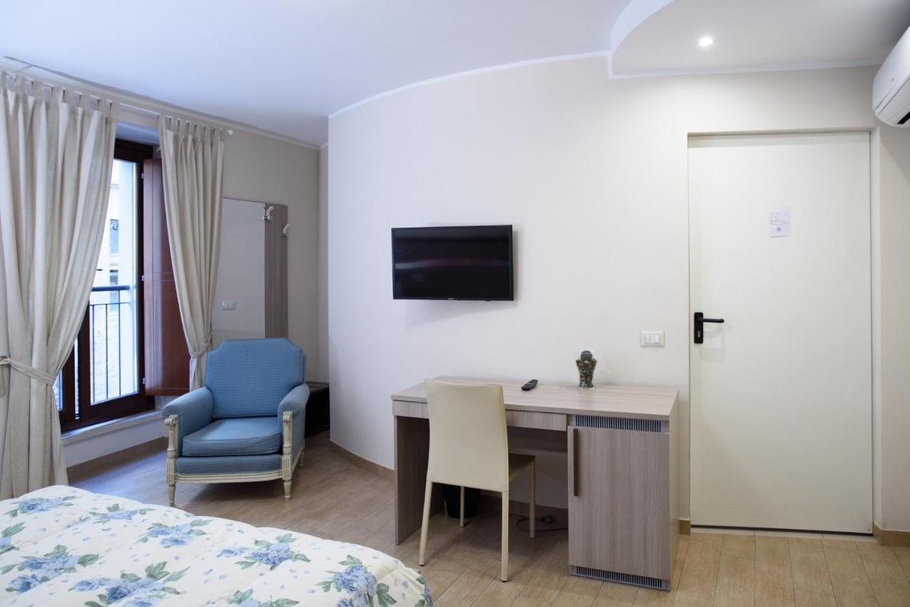 Flora Hotel Todi Dış mekan fotoğraf