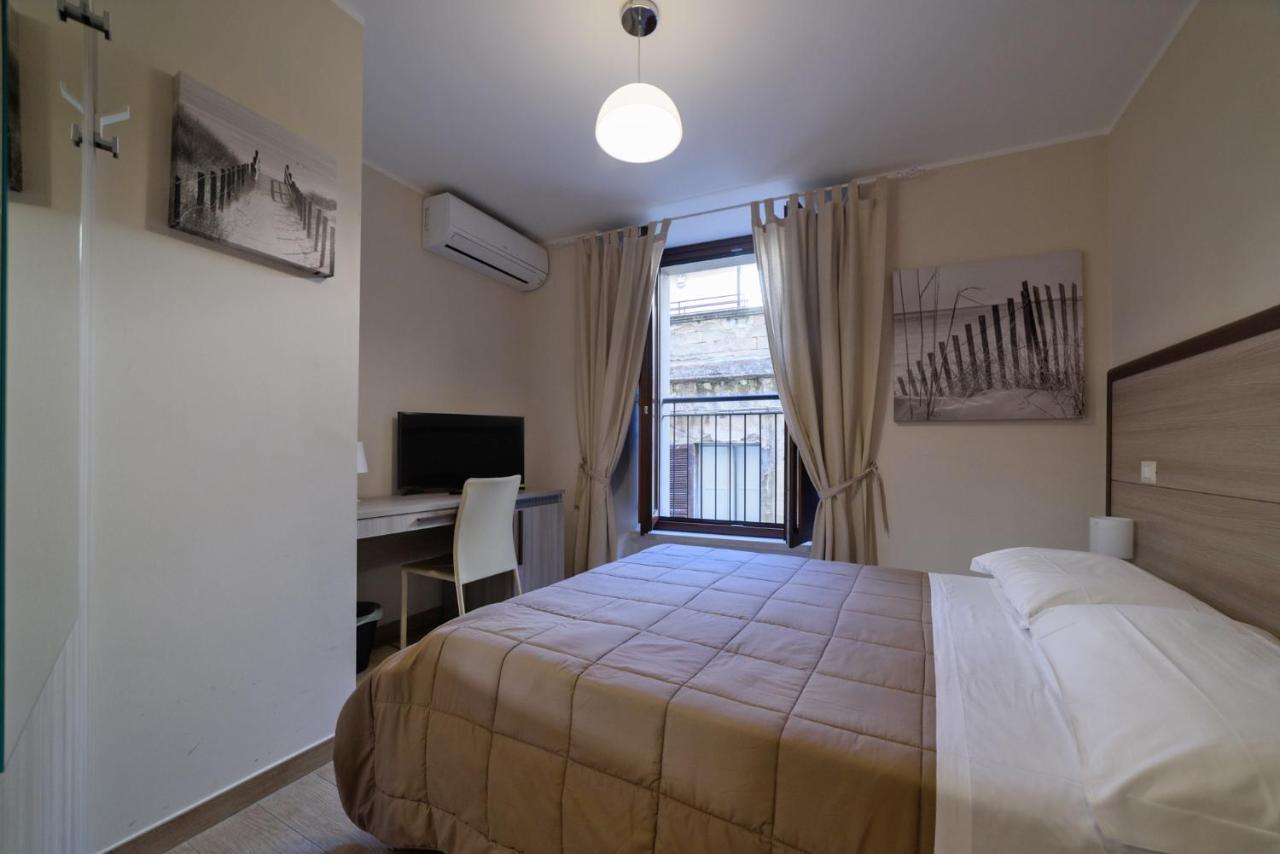 Flora Hotel Todi Dış mekan fotoğraf